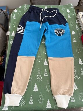Philadelphia Union MLS x Grungy Gentleman Colorblock Sweatpants - Mens L NWT